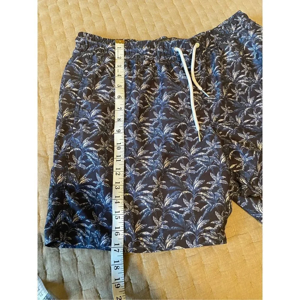 NWOT‎ Slate & Stone Swim Trunks - Size L